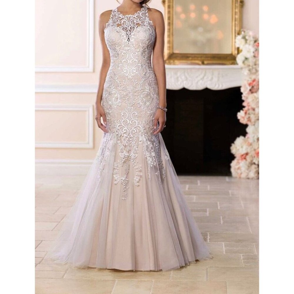Stella York 6600 Mermaid Wedding Dress with Halter Neckline Size 16 (SAMPLE)